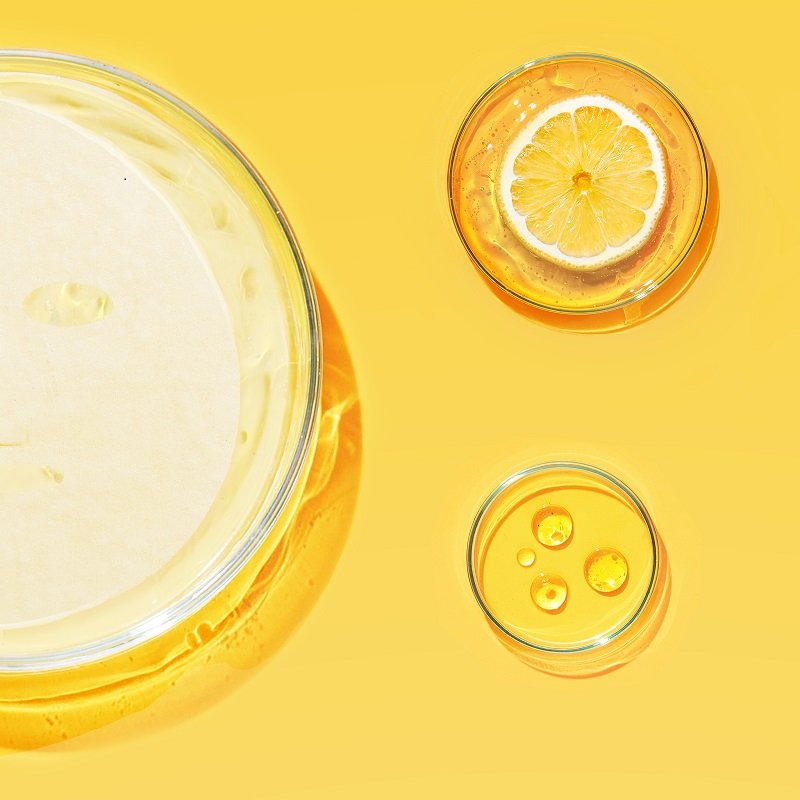 Garnier textilní maska s vitamínem C pro rozjasnění pleti - 2